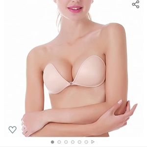 Push up strapless self-adhesive/sticky plunge bra